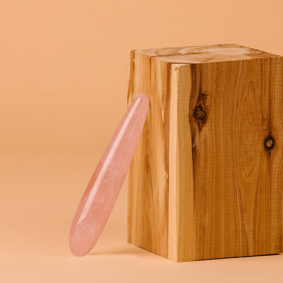 The Slim Petal Wand